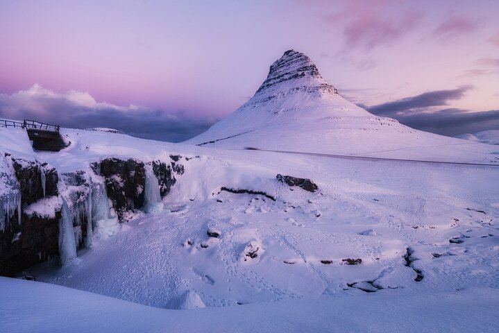 Two Day Snæfellsnes Tour with Lava Caving and Northern Lights (5/6)