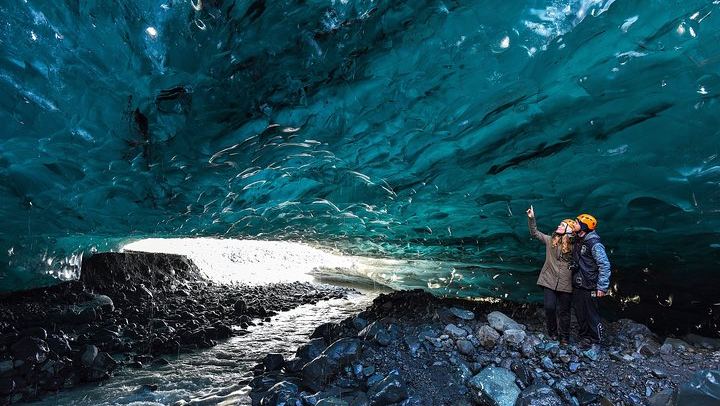 Drei-Tages-Tour: Eisgrotte, Südküste, Golden Circle und Nordlichter (1/12)
