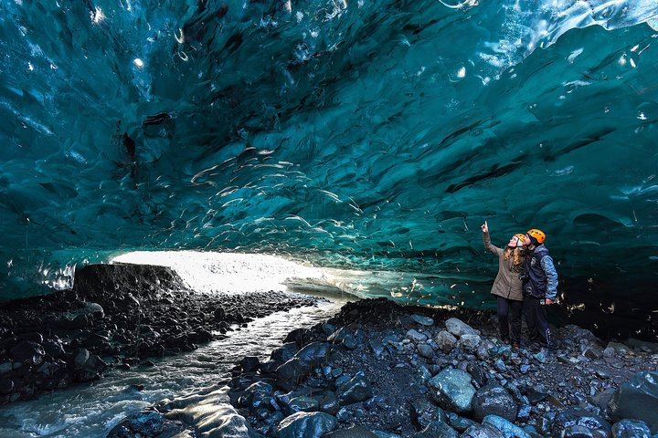 Drei-Tages-Tour: Eisgrotte, Südküste, Golden Circle und Nordlichter (1/12)