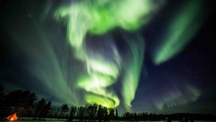 Three Hour Snowmobile Safari in Search of the Northern Lights, Levi (1/7)