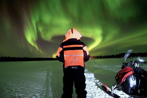 Three Hour Snowmobile Safari in Search of the Northern Lights, Levi