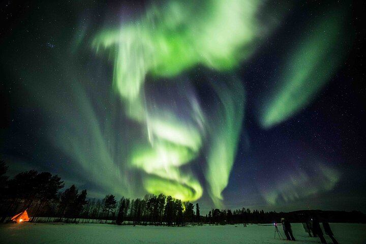 Three Hour Snowmobile Safari in Search of the Northern Lights, Levi (1/7)