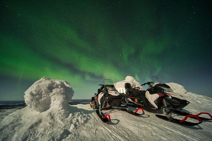 Three Hour Snowmobile Safari under the Aurora and Night Sky, Levi (3/5)