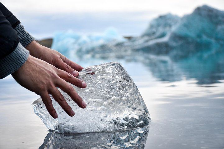 Four Day Blue Ice Cave, South Coast, Golden Circle and Snæfellsnes Tour (5/9)