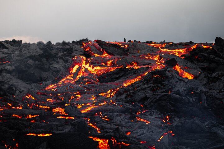Four Day Iceland Tour: Golden Circle, South Coast, Volcano Hike and Aurora (8/12)