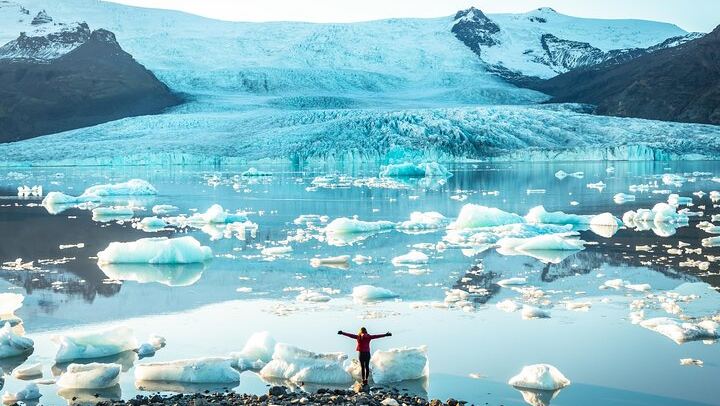 Five Day Self Drive Campervan Break in Iceland with Ice Cave and Aurora (4/8)