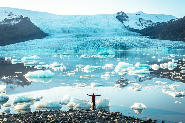Five Day Self Drive Campervan Break in Iceland with Ice Cave and Aurora (4/8)