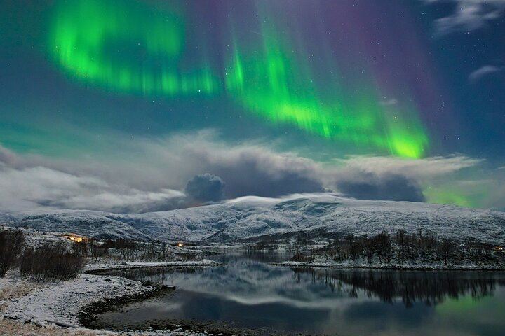 All Inclusive Northern Lights Hunt from Tromso, Max 15 Guests (9/12)
