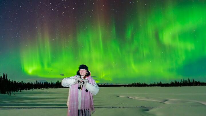 Anchorage Northern Lights Tour with Portraits and Photo Instruction (3/10)