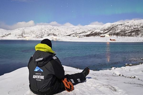 All Inclusive Northern Lights Hunt from Tromso, Max 15 Guests