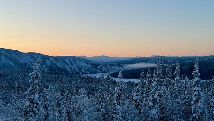 Dalton Highway Arctic Circle and Aurora Tour, Six Guests Maximum (3/12)