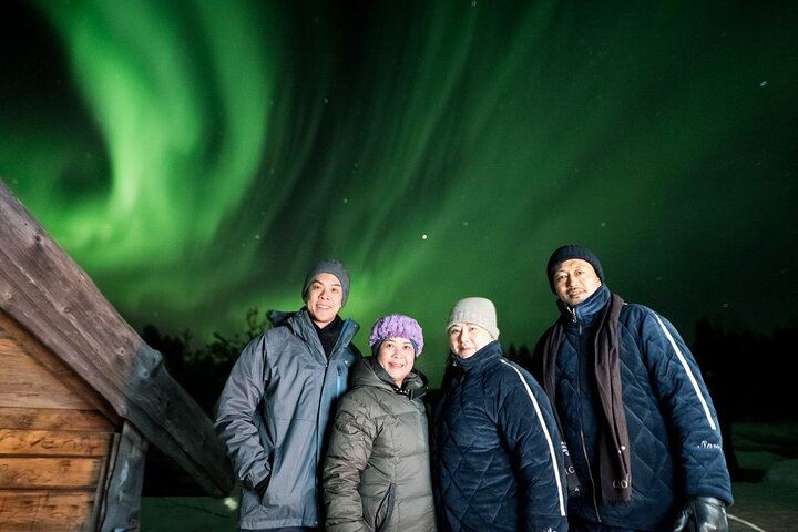 Arctic Lake Aurora Hunt from Rovaniemi with a Lappish Tipi (9/12)