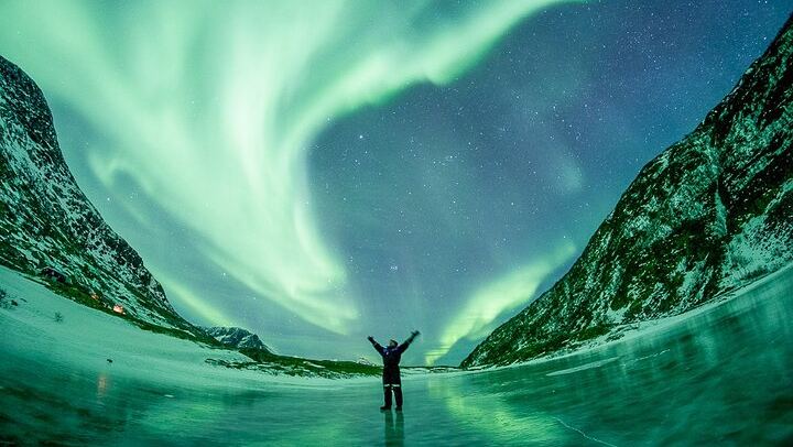Aurora Adventure Tour from Tromso with Photographer Vidar (2/5)