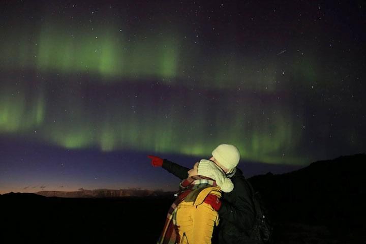 Private Superjeep Northern Lights Hunt from Reykjavík, Your Group Only (3/6)