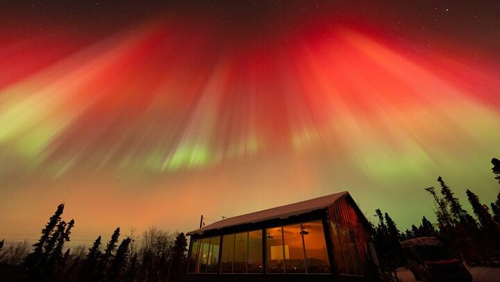 Aurora Glass House at Cleary Summit with Photography Service