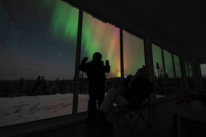 Aurora Glass House at Cleary Summit with Photography Service (4/12)