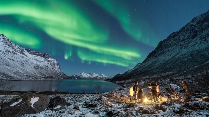 All Inclusive Northern Lights Hunt with The Green Adventure, Photos Included
