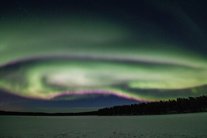 Northern Lights Hunt from a Lappish Cottage in the Forest (6/12)