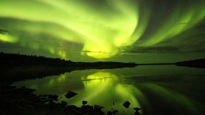 Aboriginal Owned Aurora Hunting Tours from Yellowknife (3/8)