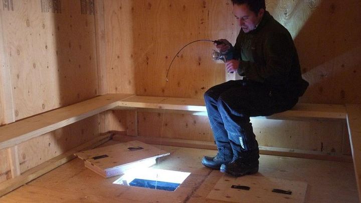 Aurora Ice Fishing from Fairbanks with a Heated Hut (1/5)