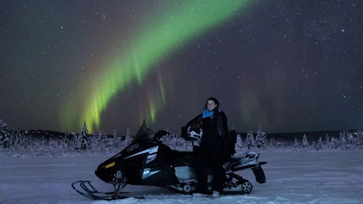 Aurora Sleighers Night Snowmobile Tour in Fairbanks