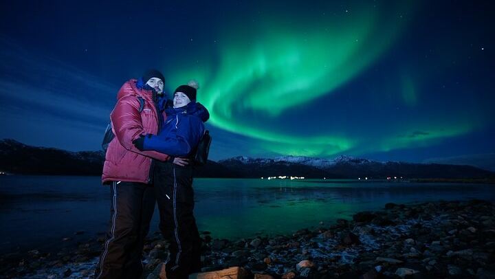 Tromso Aurora Tour with a Free Portrait, Bonfire and Marshmallows (3/12)