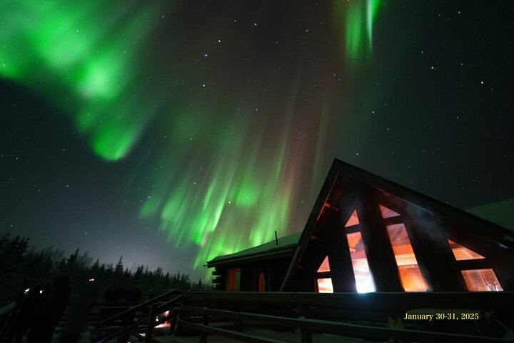 Aurora Viewing at Aurora Husky Lodge with a Ridge Top View (2/12)