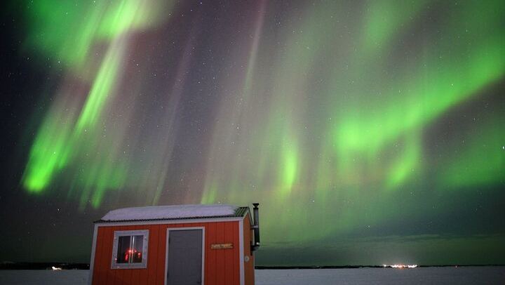 Yellowknife Winter Package: 5 Days, 4 Nights of Aurora and Day Trips (3/12)