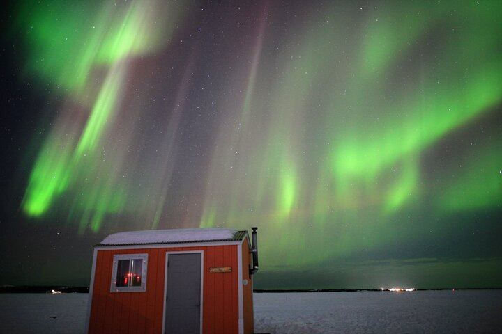 Yellowknife Winter Package: 5 Days, 4 Nights of Aurora and Day Trips (3/12)