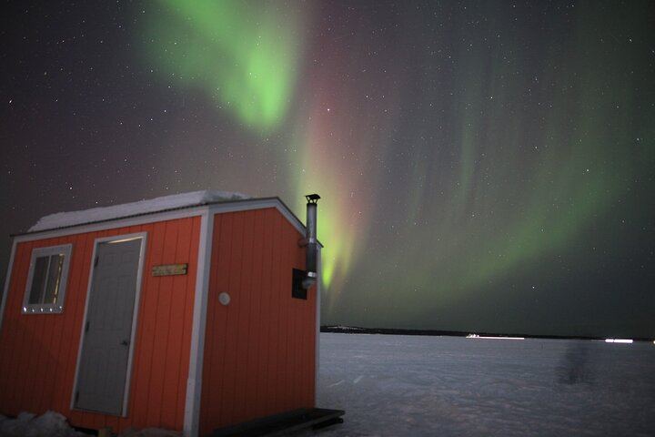 Yellowknife Winter Package: 5 Days, 4 Nights of Aurora and Day Trips (12/12)