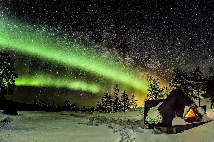 Aurores boréales dans un lodge isolé en pleine nature, près de Rovaniemi (8/10)