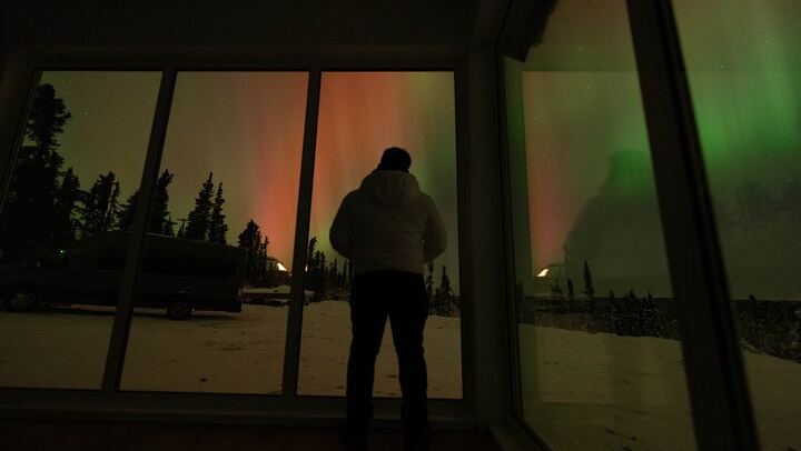 Cleary Summit Aurora Glass House Northern Lights Tour from Fairbanks (4/12)