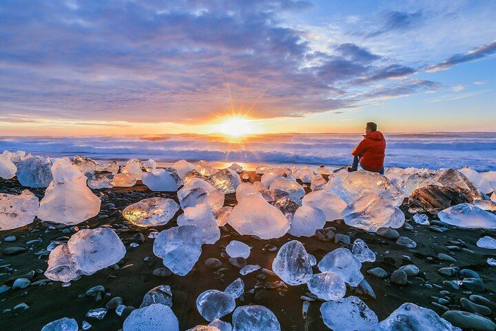 Three Day Aurora Hunt and Glacier Lagoon Tour with Snæland Travel (6/12)
