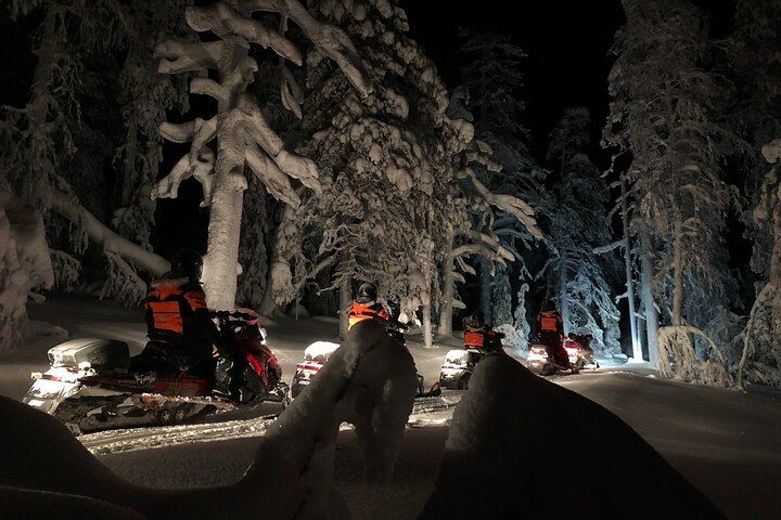 Night Snowmobile Safari in Search of the Northern Lights, Rovaniemi (3/10)