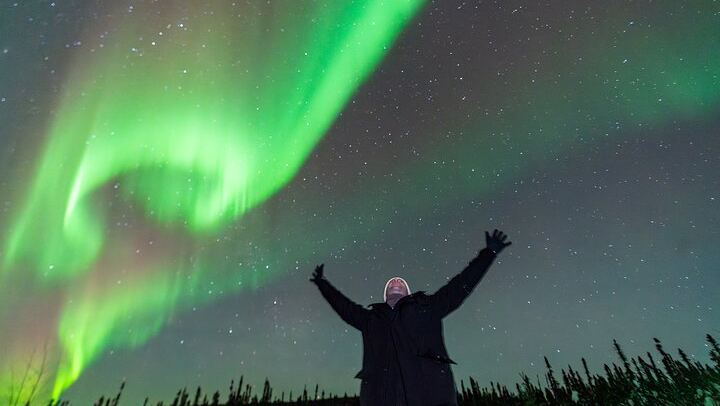 Fairbanks Northern Lights Tour with Portraits and Photo Instruction (2/8)