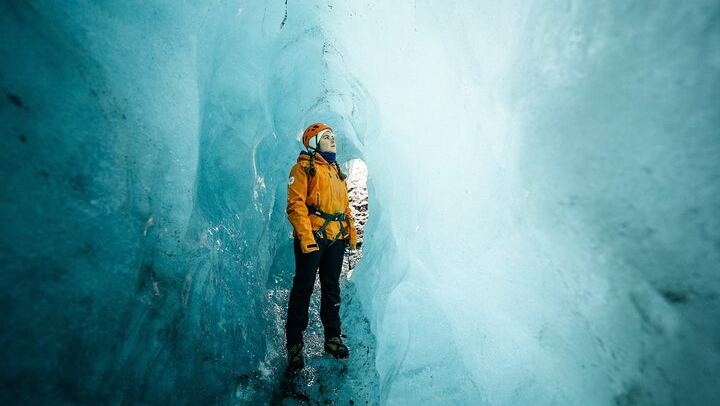 Private Two Day South Coast Tour: Glacier Lagoon, Ice Cave and Aurora
