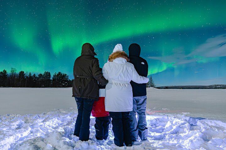 Aurora Photography Expedition from Rovaniemi with Video and Refund Terms (8/9)