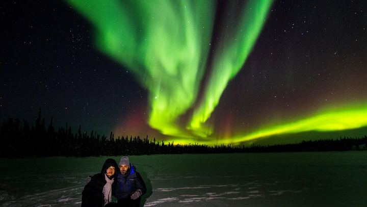 Yellowknife Aurora Tour with No Time Limit and Unlimited Photos (1/3)