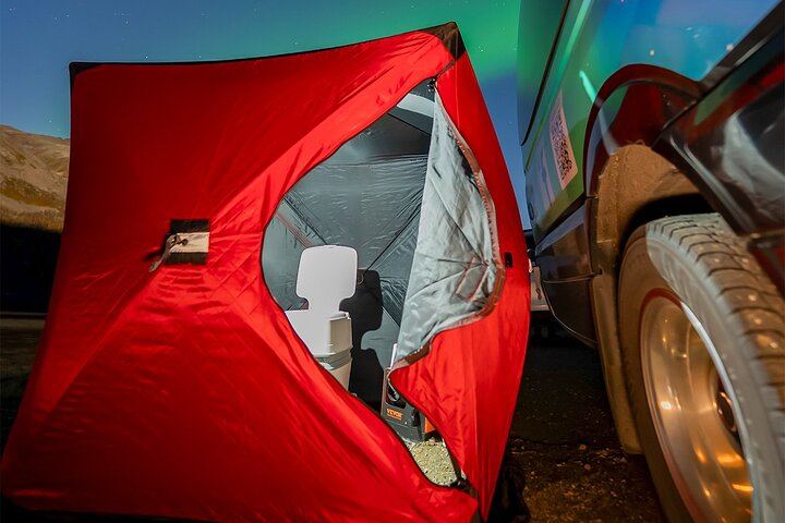 Minibus-Tour zur Beobachtung des Nordlichts in Tromsø, inklusive Skycam, Toilette, Verpflegung und Fotos (2/12)