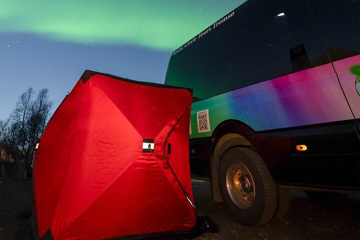 Minibus-Tour zur Beobachtung des Nordlichts in Tromsø, inklusive Skycam, Toilette, Verpflegung und Fotos (7/12)