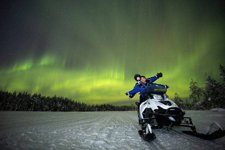 Night Snowmobile Safari from Saariselkä in Search of the Aurora (6/11)