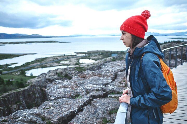 Three Day Aurora Hunt and Glacier Lagoon Tour with Snæland Travel (2/12)