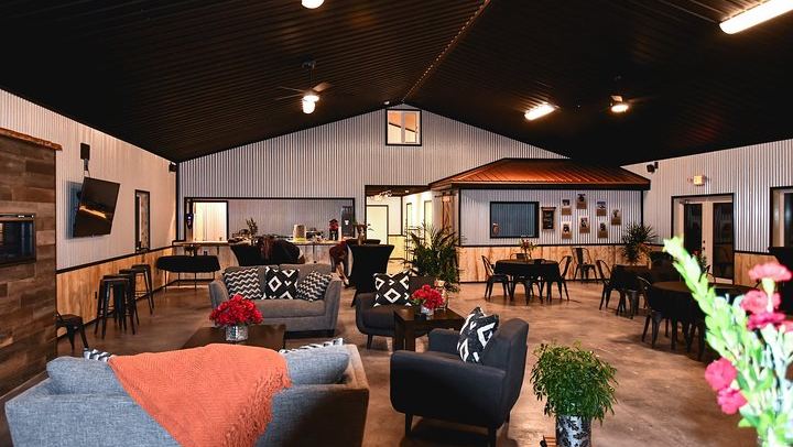 Aurora Viewing Lodge Tour near Fairbanks with a Local Guide (4/12)