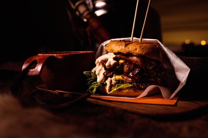 Kiruna Aurora Chase with a Street Food Dinner in a Tipi (5/12)