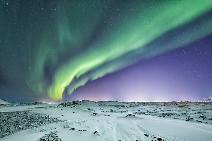 Northern Lights Hunt with Photography Help, Small Group Tour (7/11)