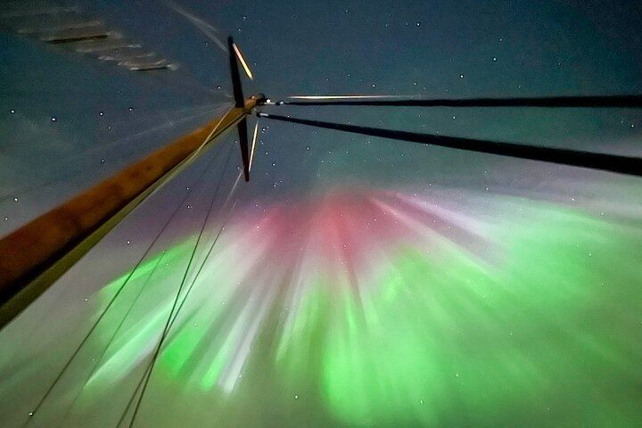 Northern Lights Yacht Cruise with Hot Tub from Tromso, 12 Guests (4/12)