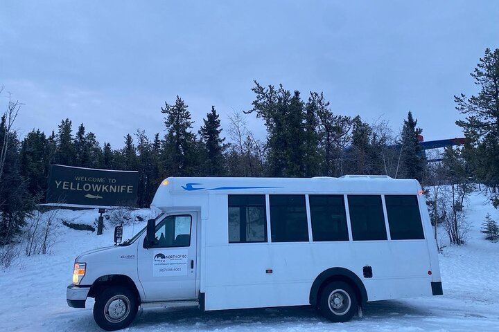 Skydome Aurora Viewing near Yellowknife with Hotel Pickup (6/12)