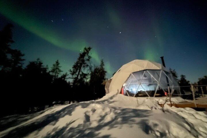 Skydome Aurora Viewing near Yellowknife with Hotel Pickup (2/12)