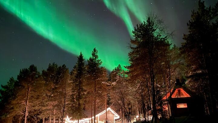 Northern Lights from a Family Wilderness Cabin near Levi (2/12)