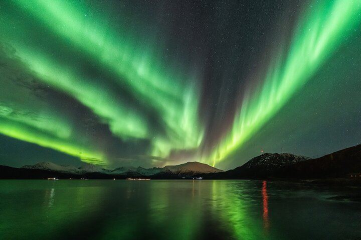 Northern Lights Adventure from Tromso in a Mercedes 4x4, Max 8 Guests (7/12)